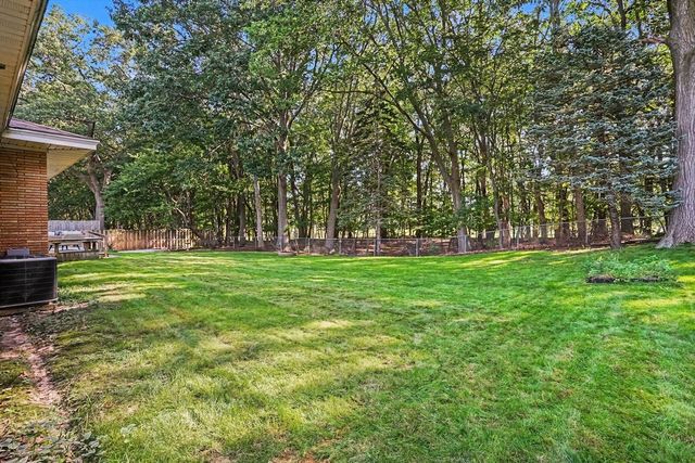 3010 Country Club Drive, Muskegon, MI 49441