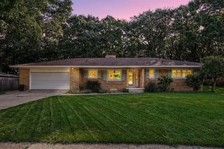 3010 Country Club Drive, Muskegon, MI 49441