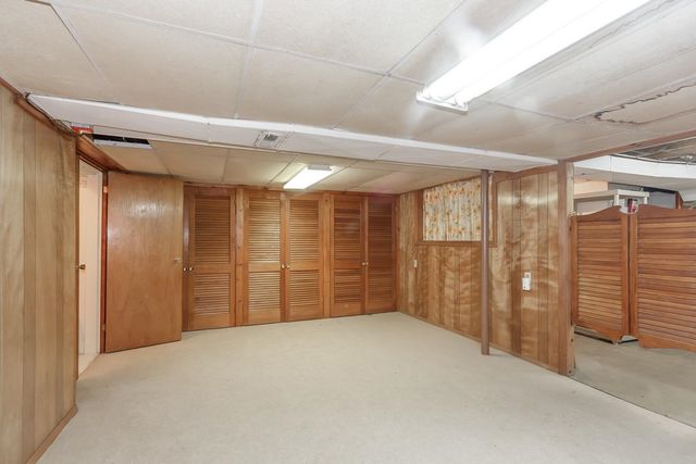 23 Palomino Lane, Bedford, NH 03110