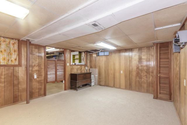 23 Palomino Lane, Bedford, NH 03110