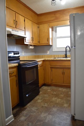 1396 Old Highway 52, Lafayette, TN 37083