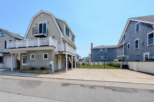 30 Buffalo Avenue, Long Beach, NY 11561