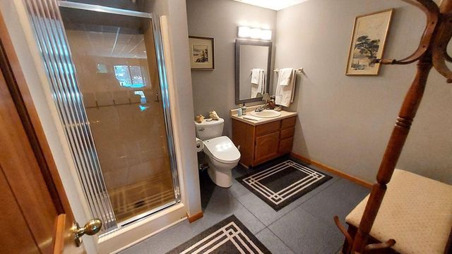8404 S 68th STREET, Franklin, WI 53132