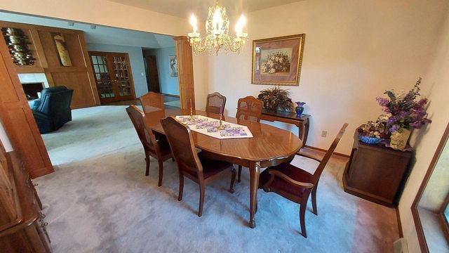 8404 S 68th STREET, Franklin, WI 53132