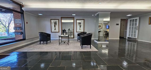 2965 Pharr Court NW 316, Atlanta, GA 30305