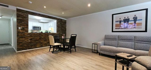 2965 Pharr Court NW 316, Atlanta, GA 30305