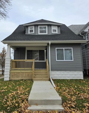 4668 N 28th STREET, Milwaukee, WI 53209