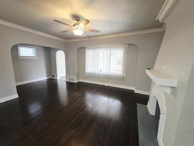 4668 N 28th STREET, Milwaukee, WI 53209