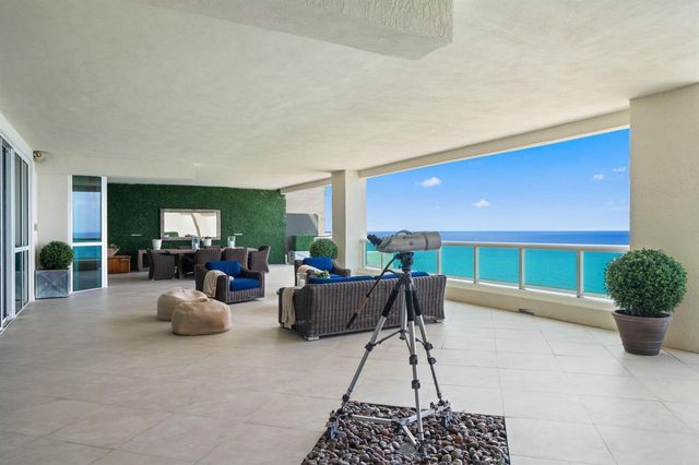 101 S Fort Lauderdale Beach Boulevard PH 2703, Fort Lauderdale, FL 33316