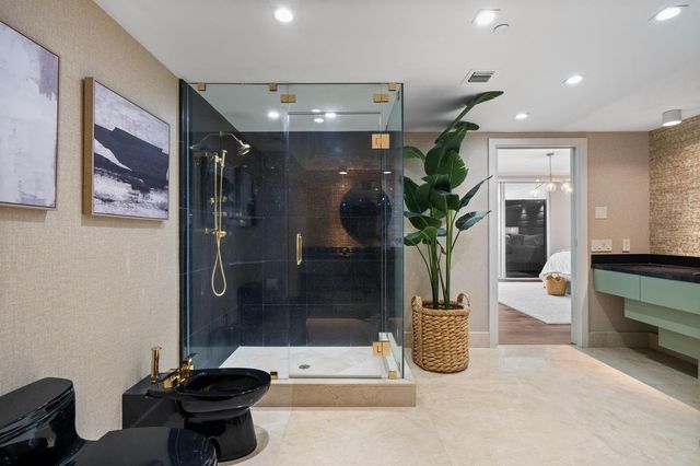101 S Fort Lauderdale Beach Boulevard PH 2703, Fort Lauderdale, FL 33316
