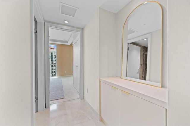 101 S Fort Lauderdale Beach Boulevard PH 2703, Fort Lauderdale, FL 33316