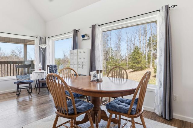 3128 Kentucky 3277, Nancy, KY 42544