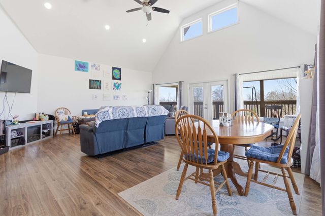 3128 Kentucky 3277, Nancy, KY 42544