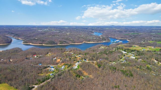 3128 Kentucky 3277, Nancy, KY 42544