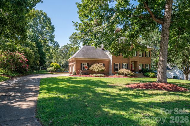 109 Nemans Cove, Cherryville, NC 28021