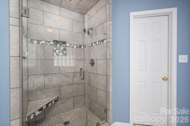 109 Nemans Cove, Cherryville, NC 28021