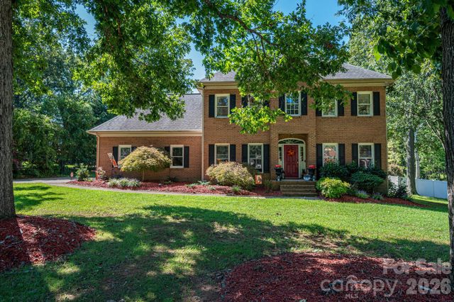 109 Nemans Cove, Cherryville, NC 28021