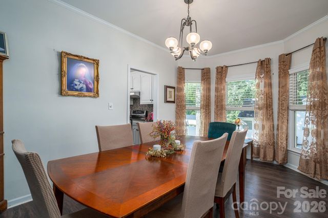 109 Nemans Cove, Cherryville, NC 28021