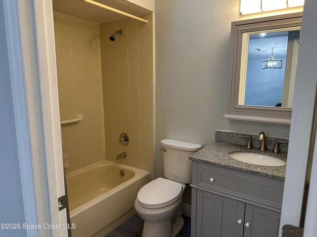 976 S Fork Circle, Melbourne, FL 32901