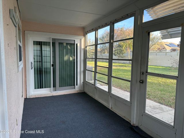 976 S Fork Circle, Melbourne, FL 32901