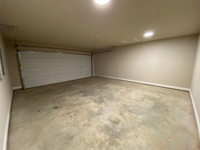 802 Rolling Terrace Circle, Granbury, TX 76049