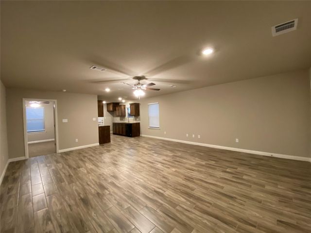 802 Rolling Terrace Circle, Granbury, TX 76049