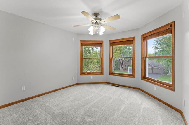 8915 Umbria Place N, Maple Grove, MN 55311