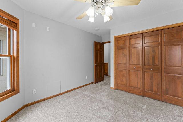 8915 Umbria Place N, Maple Grove, MN 55311