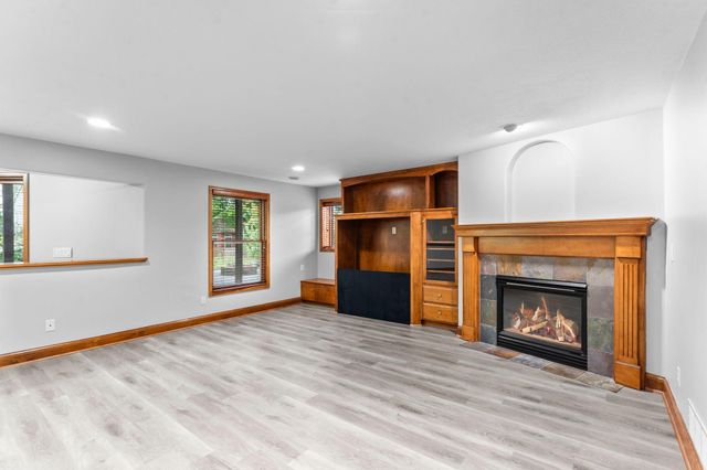 8915 Umbria Place N, Maple Grove, MN 55311