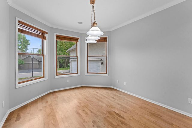 8915 Umbria Place N, Maple Grove, MN 55311