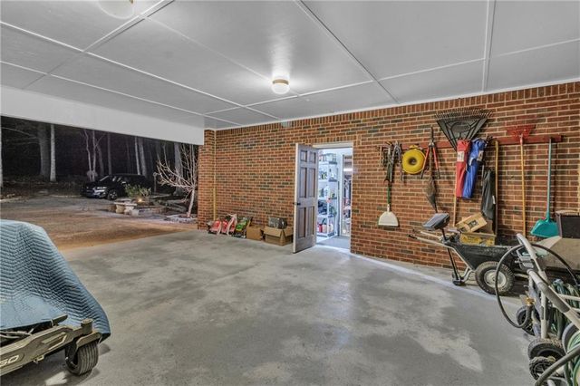 5150 Kilroy Lane, Douglasville, GA 30135