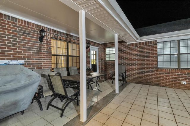 5150 Kilroy Lane, Douglasville, GA 30135