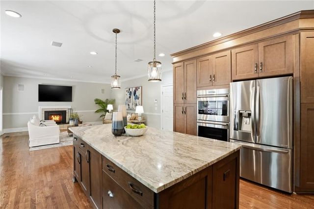 12880 Bucksport Drive, Roswell, GA 30075