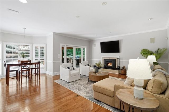 12880 Bucksport Drive, Roswell, GA 30075
