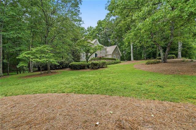12880 Bucksport Drive, Roswell, GA 30075
