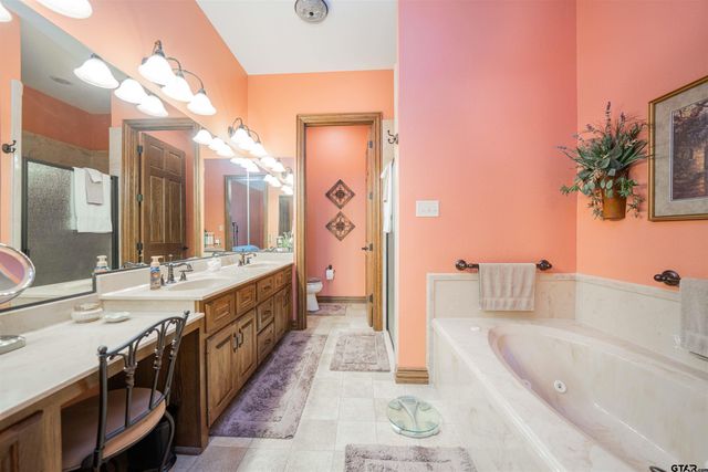 1032 W FM 900, Mt Vernon, TX 75457