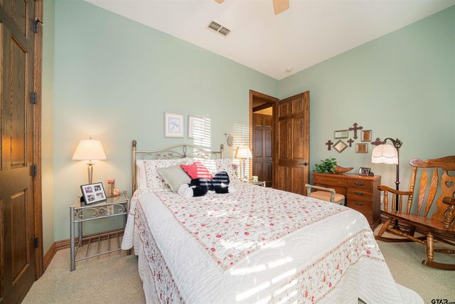 1032 W FM 900, Mt Vernon, TX 75457