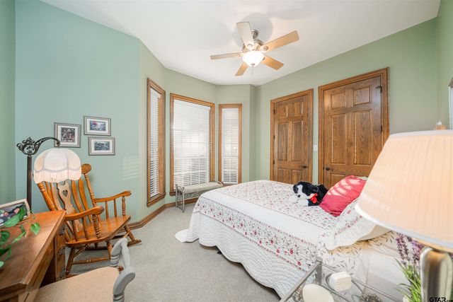 1032 W FM 900, Mt Vernon, TX 75457