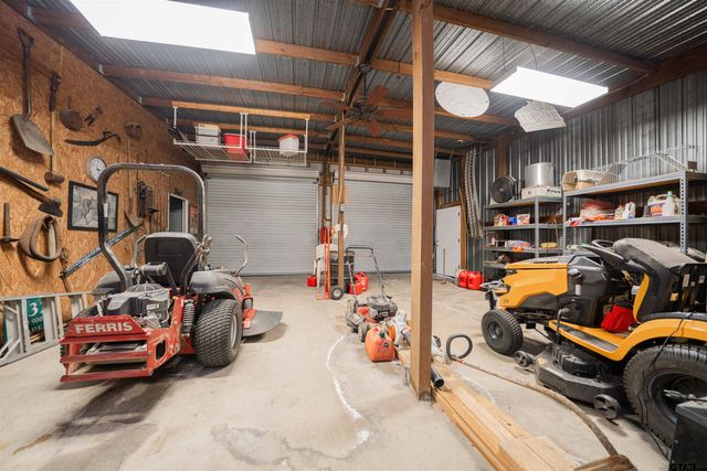 1032 W FM 900, Mt Vernon, TX 75457