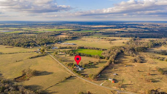 1032 W FM 900, Mt Vernon, TX 75457