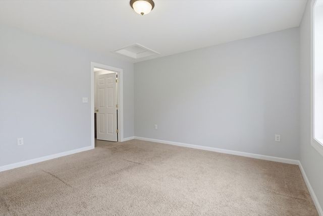 70 Swan Ave, Worcester, MA 01602