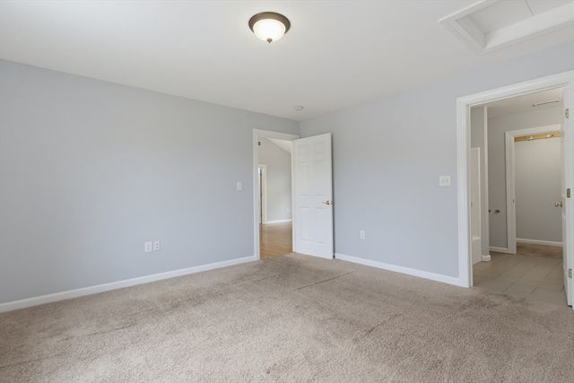 70 Swan Ave, Worcester, MA 01602