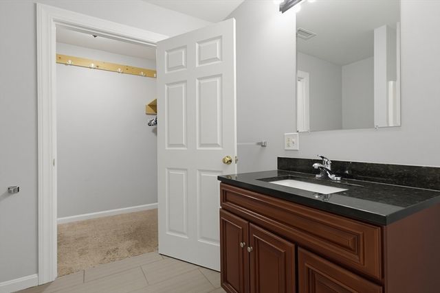 70 Swan Ave, Worcester, MA 01602
