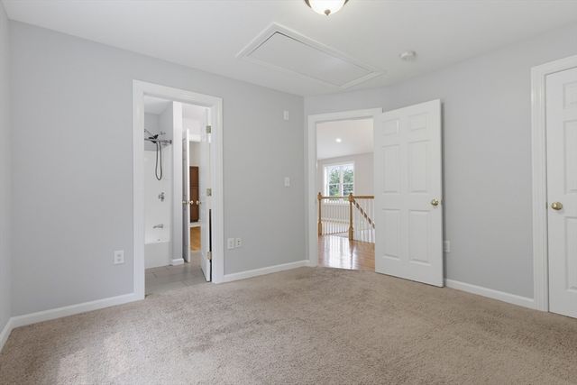 70 Swan Ave, Worcester, MA 01602