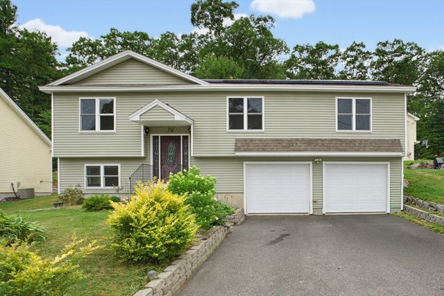 70 Swan Ave, Worcester, MA 01602