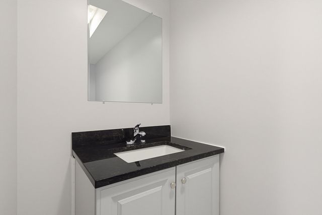 70 Swan Ave, Worcester, MA 01602