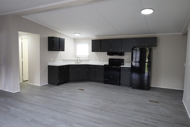 1533 Pleasant School Road, Gaffney, SC 29341