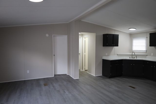 1533 Pleasant School Road, Gaffney, SC 29341