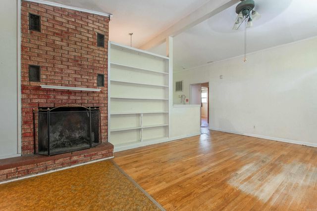 1323 Columbia Ave, Benton, AR 72015