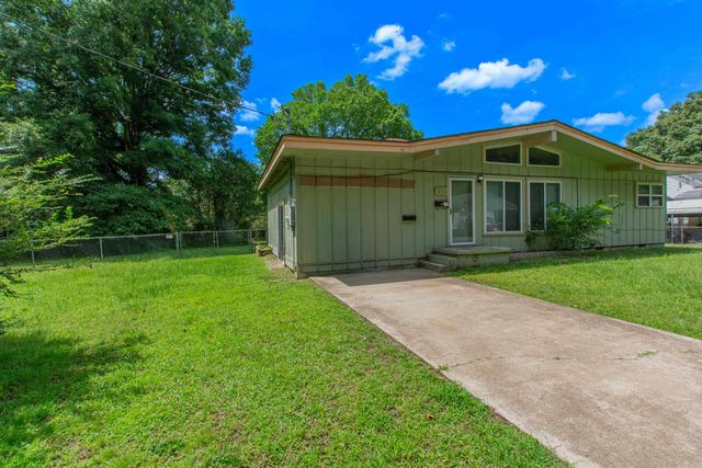 1323 Columbia Ave, Benton, AR 72015